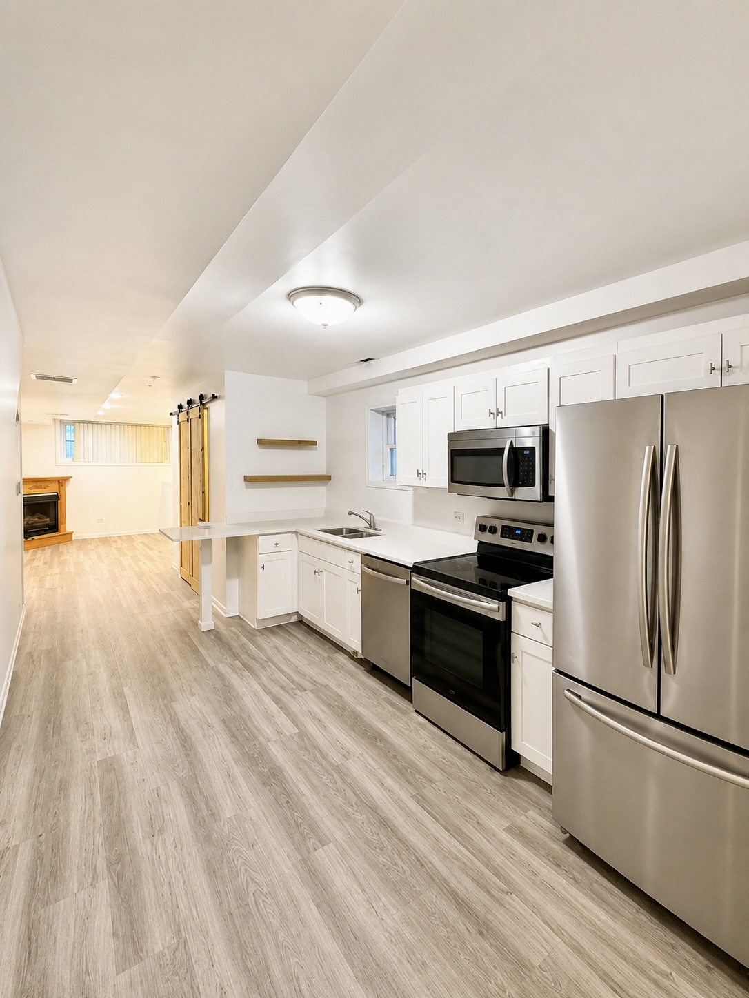 1528 West Chestnut Street - B